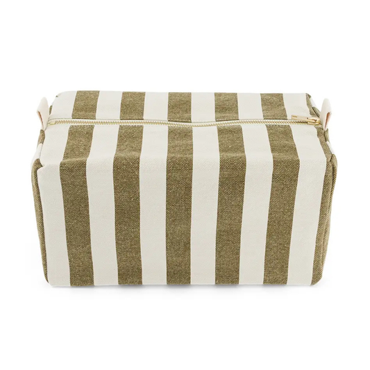 vic toiletry bag
