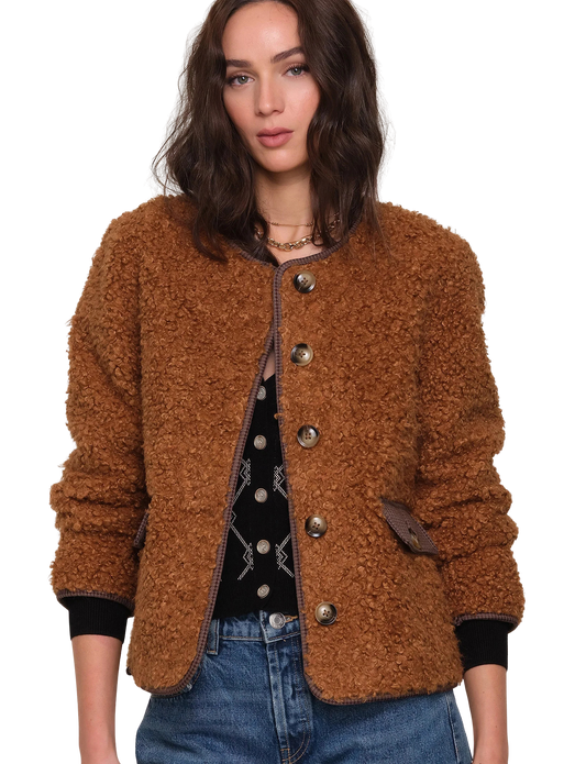 nia jacket